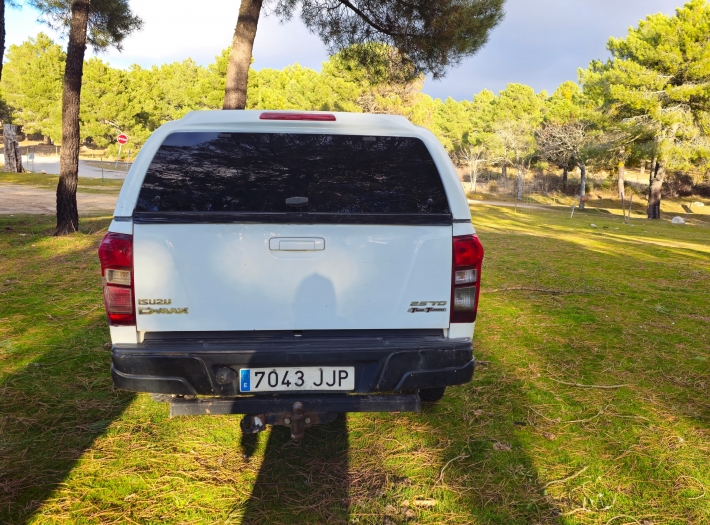 Isuzu Dmax 2.5 Twin Turbo