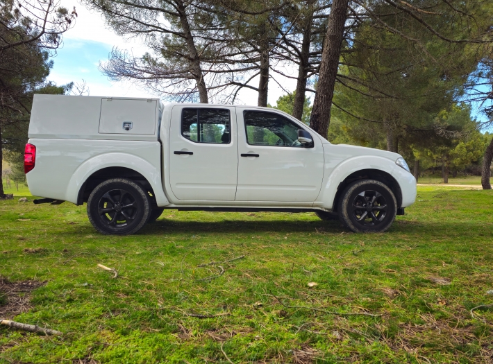 Nissan Navara 2.5 dCi