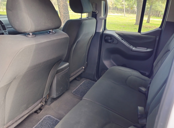 Nissan Navara 2.5 dCi