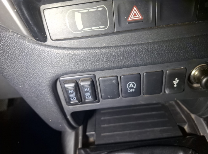 Mitsubishi L200 2.4 DI-D Doble cabina 4WD
