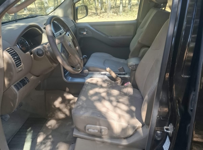 Nissan Pathfinder 2.5 dCi LE