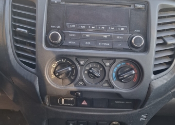 Mitsubishi L200 2.4