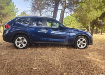 BMW X1 2.3d